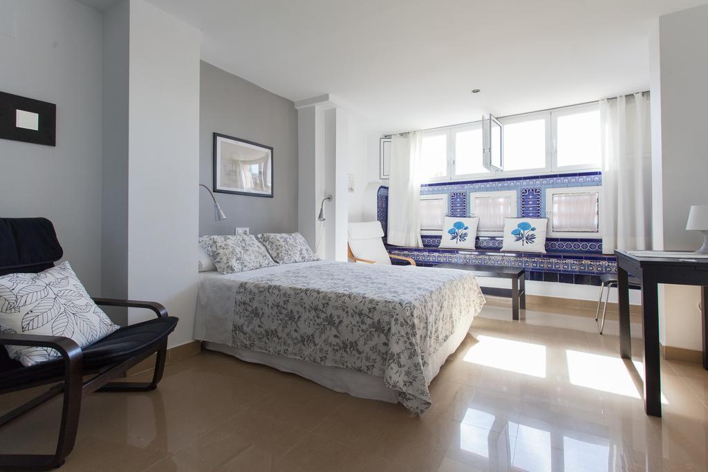 Apartamentos Edificio Constitucion Севилья Номер фото