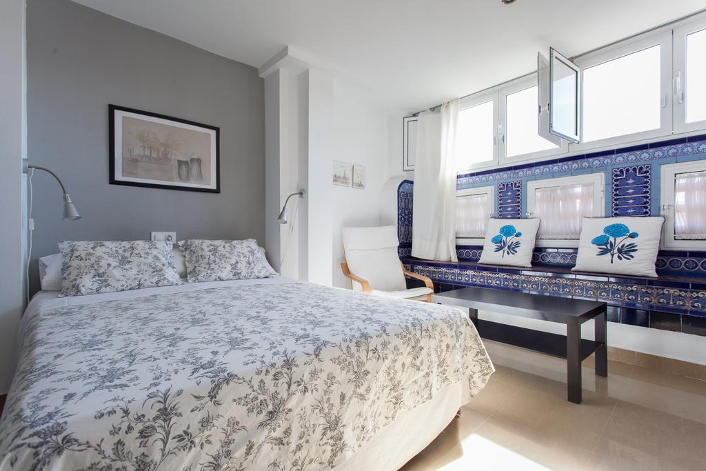 Apartamentos Edificio Constitucion Севилья Номер фото