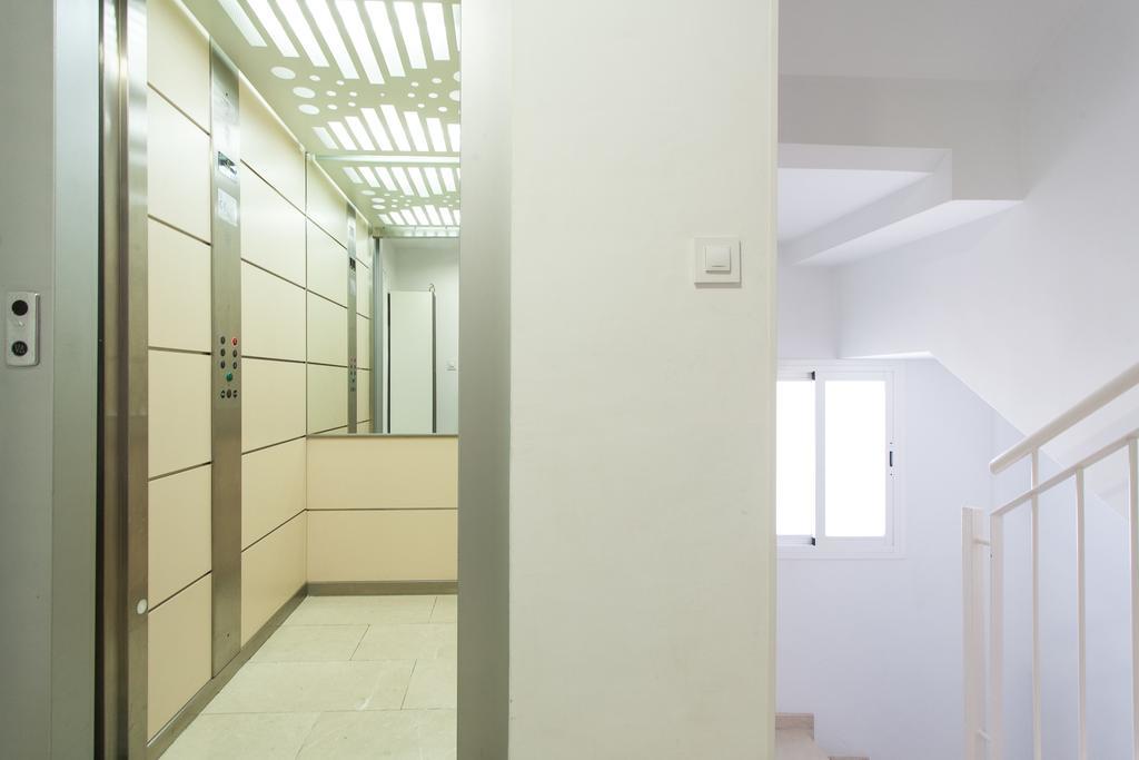 Apartamentos Edificio Constitucion Севилья Экстерьер фото