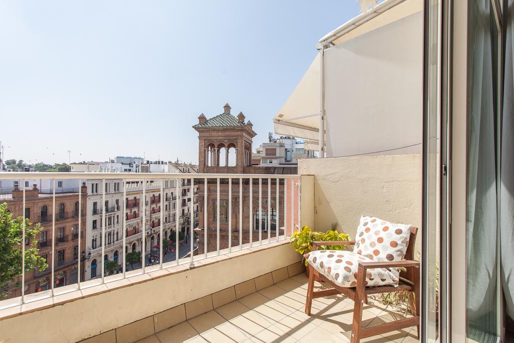 Apartamentos Edificio Constitucion Севилья Номер фото