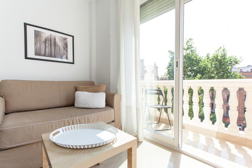 Apartamentos Edificio Constitucion Севилья Номер фото